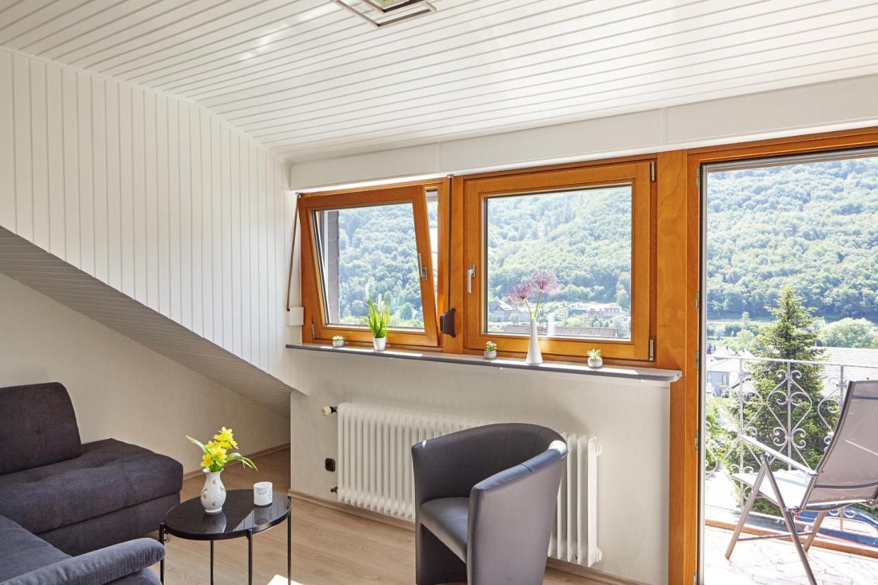 Ferienwohnung Mendgen Mit Panoramablick Bernkastel-Kues Bagian luar foto